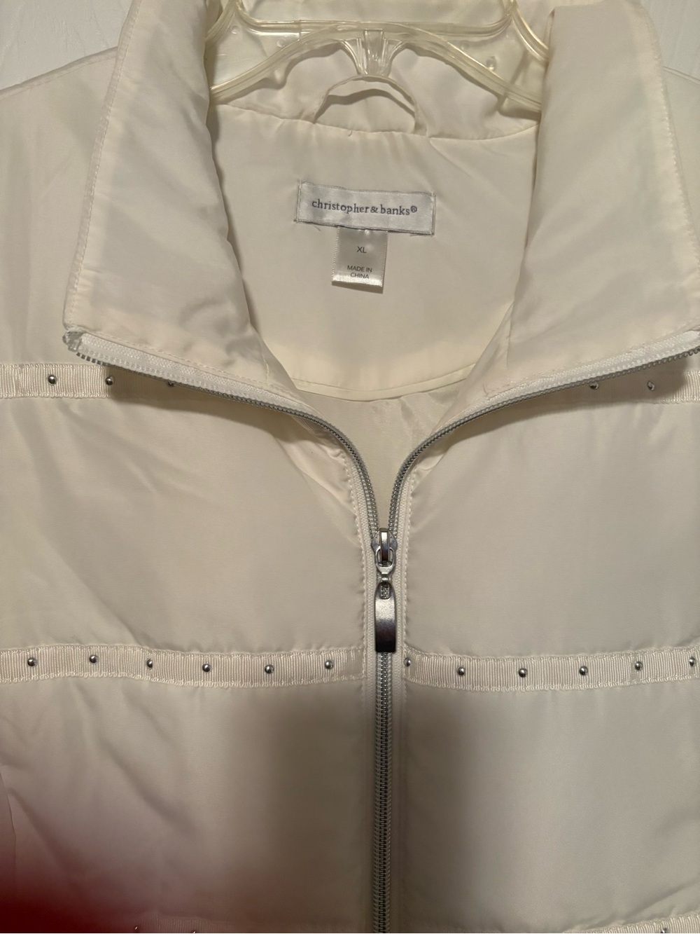 christopher & banks Studded Trim Puffer Vest in White XL Like New